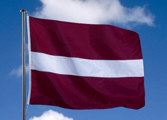 © CE/EC Flag of Latvia 6/12/2003